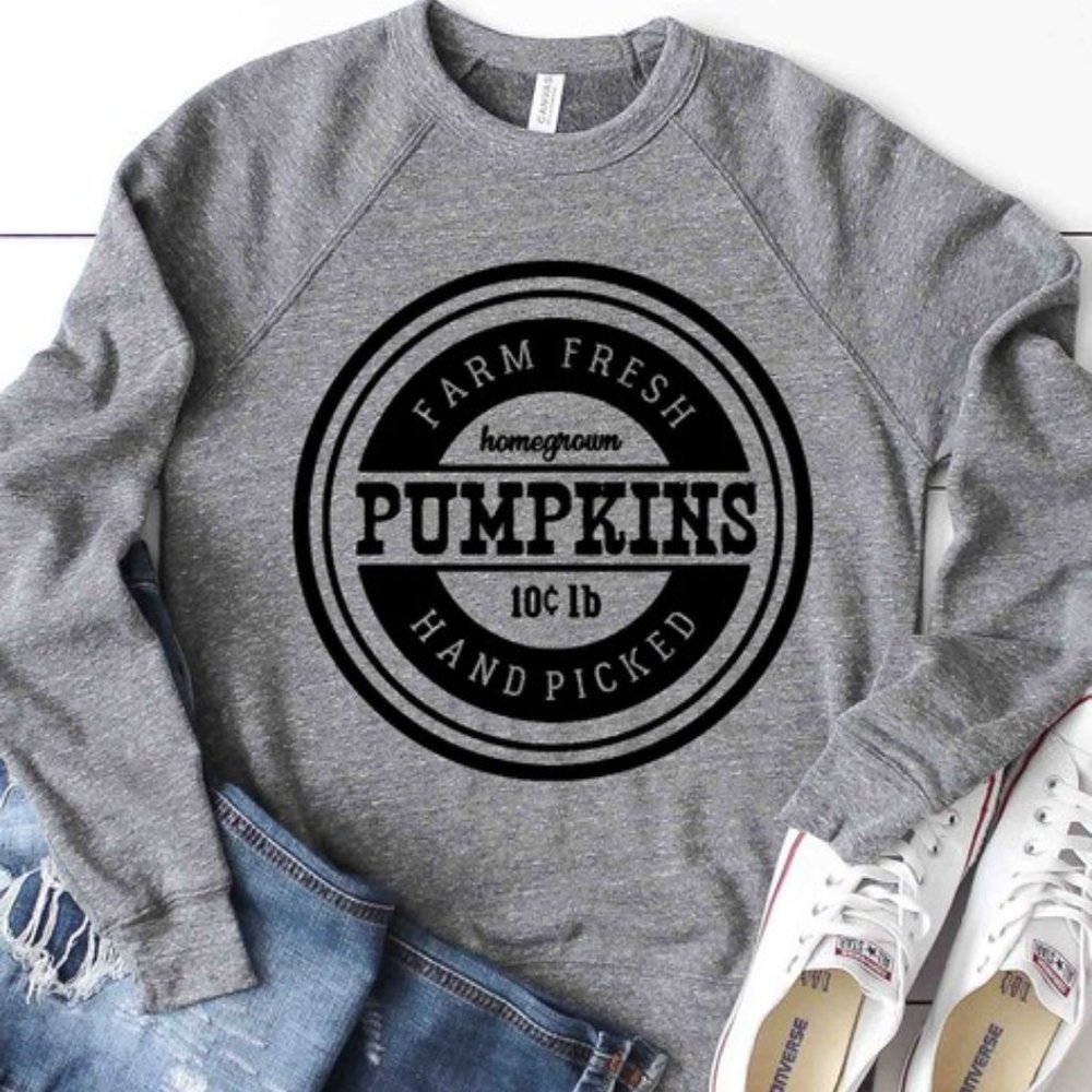 pumpkin graphic sweatshirt